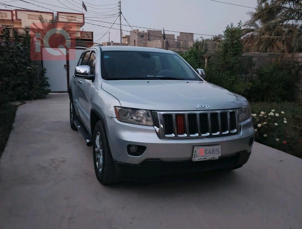 جيب جراند شيروكي